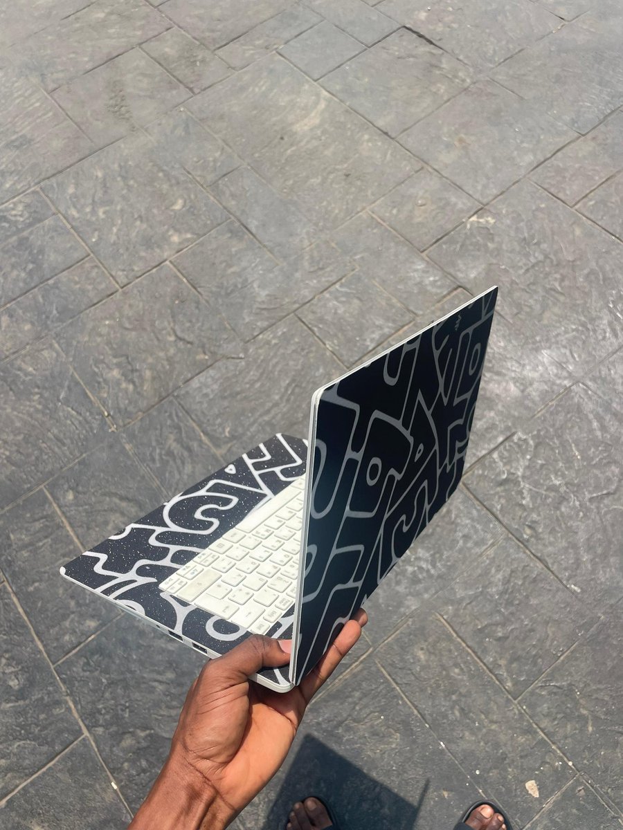 Fine Boy FTB tweet media