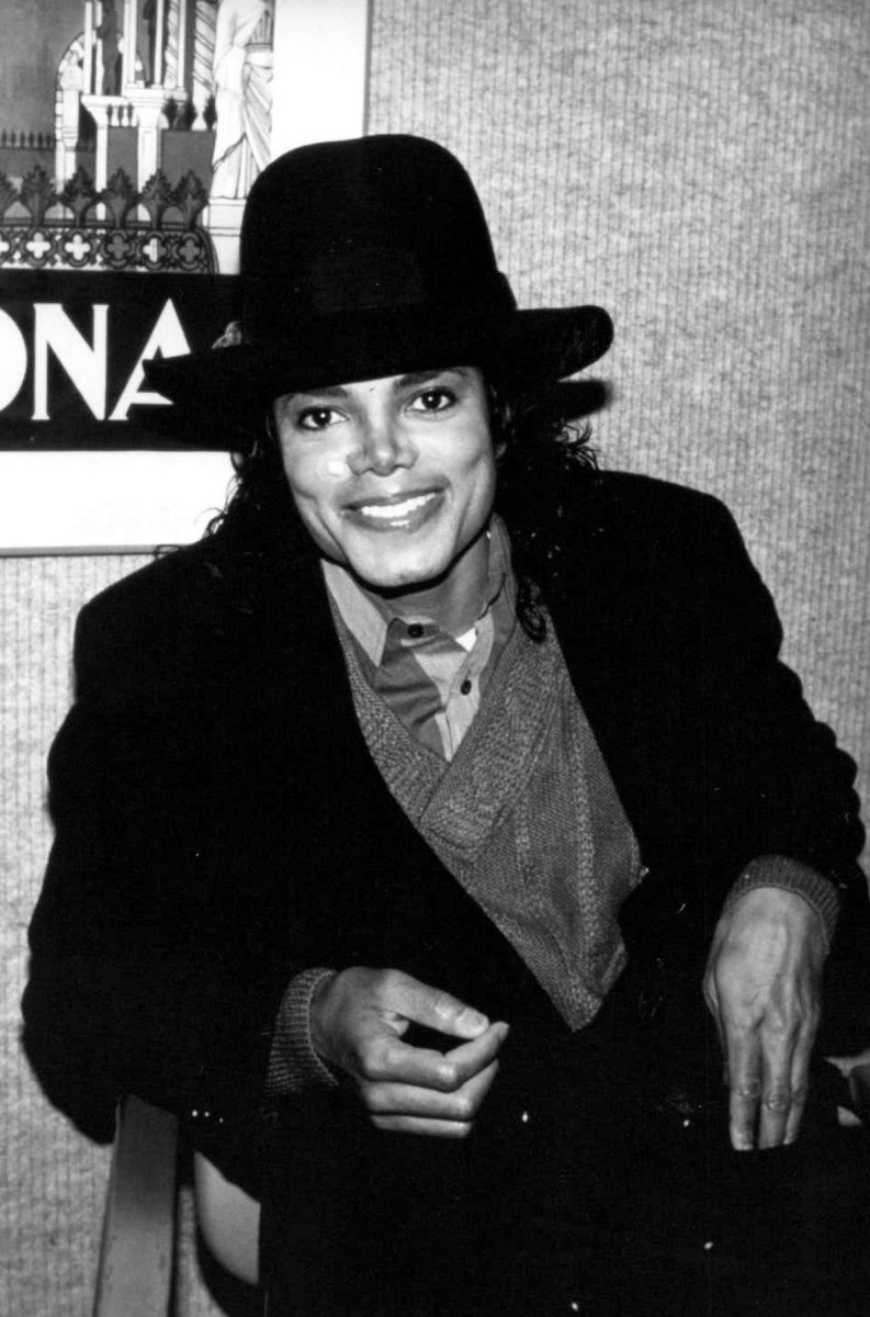 vi ☆ fan tweet media