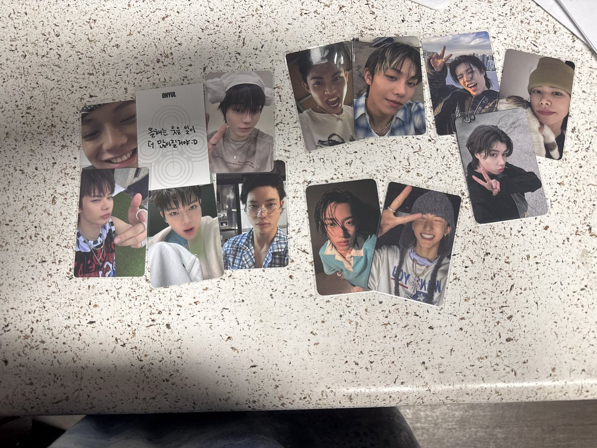 ari✮| MIXTAPE2ISCOMIN tweet media