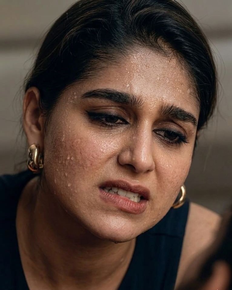 𝙵𝚊𝚝𝚑𝚒𝚖𝚊 𝚋𝚊𝚗𝚞 🦋😼 tweet media