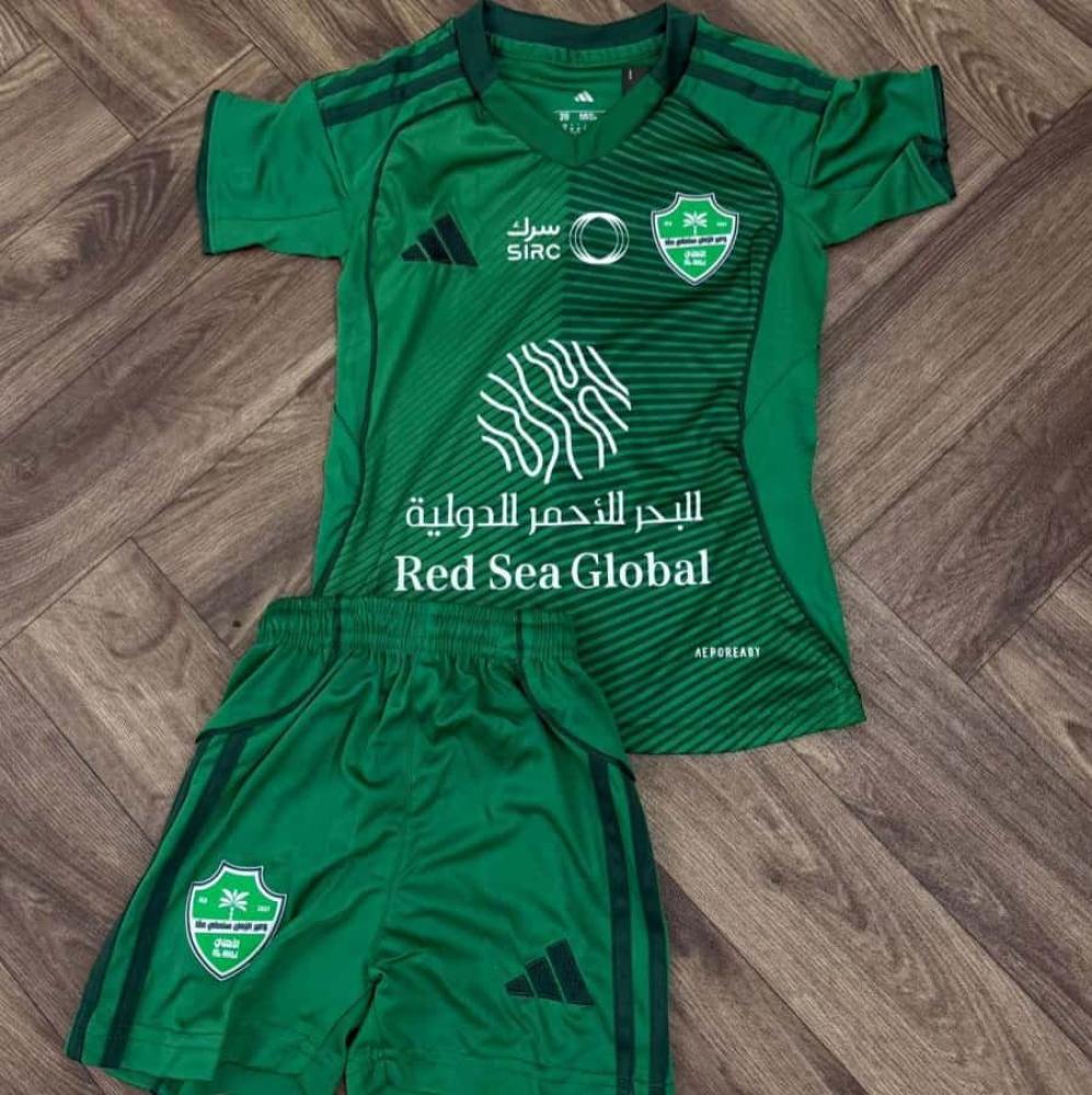 stor654's tweet photo. @Rabanalsafena مبروك ياملوك 

الطقم الأخضر 
S m l xl 2x 

ب٨٥ ريال

للتواصل واتساب ٠٥٣٥٣٢١٩٩٩

. https://t.co/vJlZCcfpvE