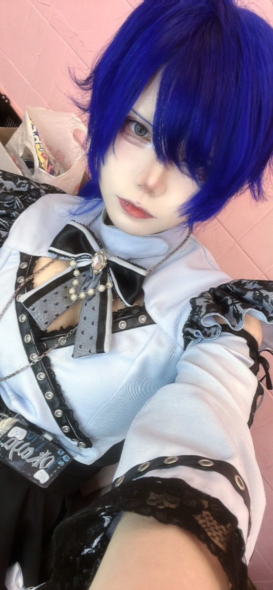 reijo_twn's tweet image. 🏮寝る前に、本日浮遊の幽霊ちゃんは⛩
👻ゆあ
💜おかや
👻たる
💜ゆり

#台灣 #台北 #酒吧 #コンカフェ #コンセプトカフェ #コンカフェ嬢
