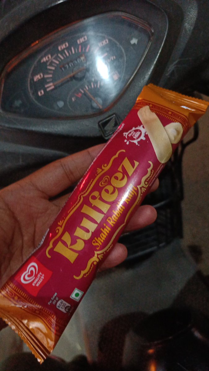 ishankumax's tweet image. #Day15 of 21
Came back to the hostel
.
A daily update on the portfolio 
.
DS streak started
.
Went to gym after 5 months
.
My right wrist is in a lot of pain 😭
.
See you tomorrow!!