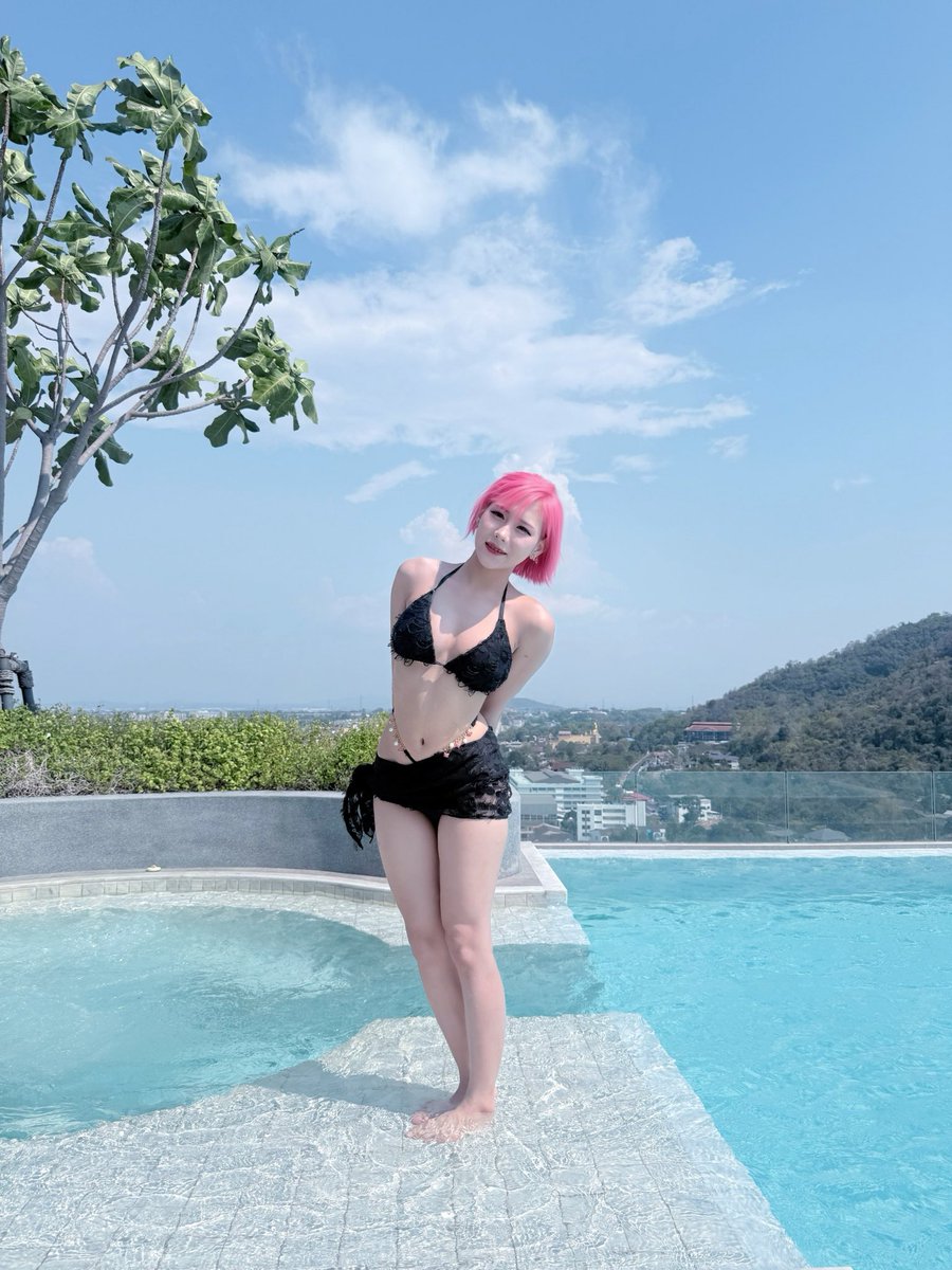 Sumomo_Yosei's tweet image. Summer time!!
ถ่ายชุดว่ายน้ำครั้งแรก สนุกมาก 
สนุกถ่ายภาพ🚫
สนุกเล่นน้ำ✅ 
ไม่เจอหนูบนบกหรอก หนูหนีลงน้ำทุกรอบ 55555 ขอบคุณทุกคนที่ส่งรูปมาให้นะคะ หนูเซฟเรียบร้อย เดี๋ยวมาไล่ลง🫡

#yosei #summer