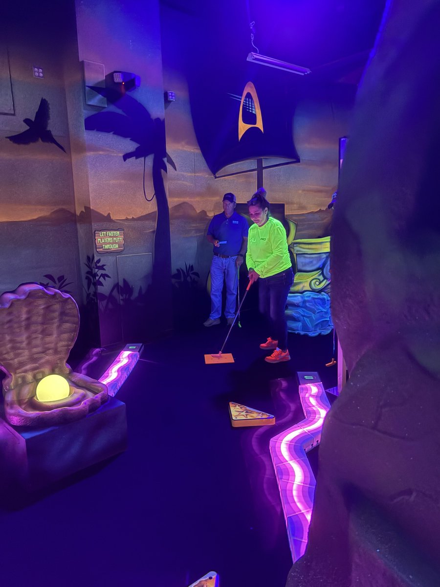 prosatwork's tweet photo. Some members of our Safety Team recently spent an afternoon strengthening their communication &amp; problem-solving skills through an escape room &amp; a round of putt-putt. Building trust outside the office helps our teams work even better together to keep our job sites safe. https://t.co/p9tbrFW16G