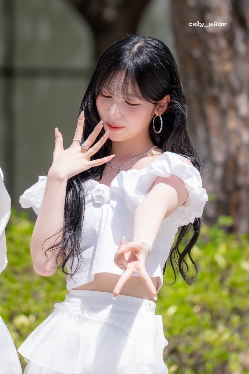 only_star___'s tweet photo. 260418
리센느 음중 미팬
메이 
#리센느 #RESCENE #메이 #MAY https://t.co/xox4VtdxHI