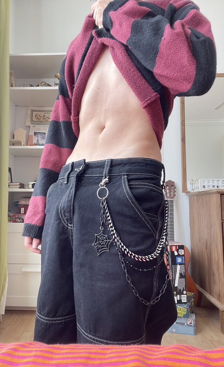 softfemboythighs tweet media