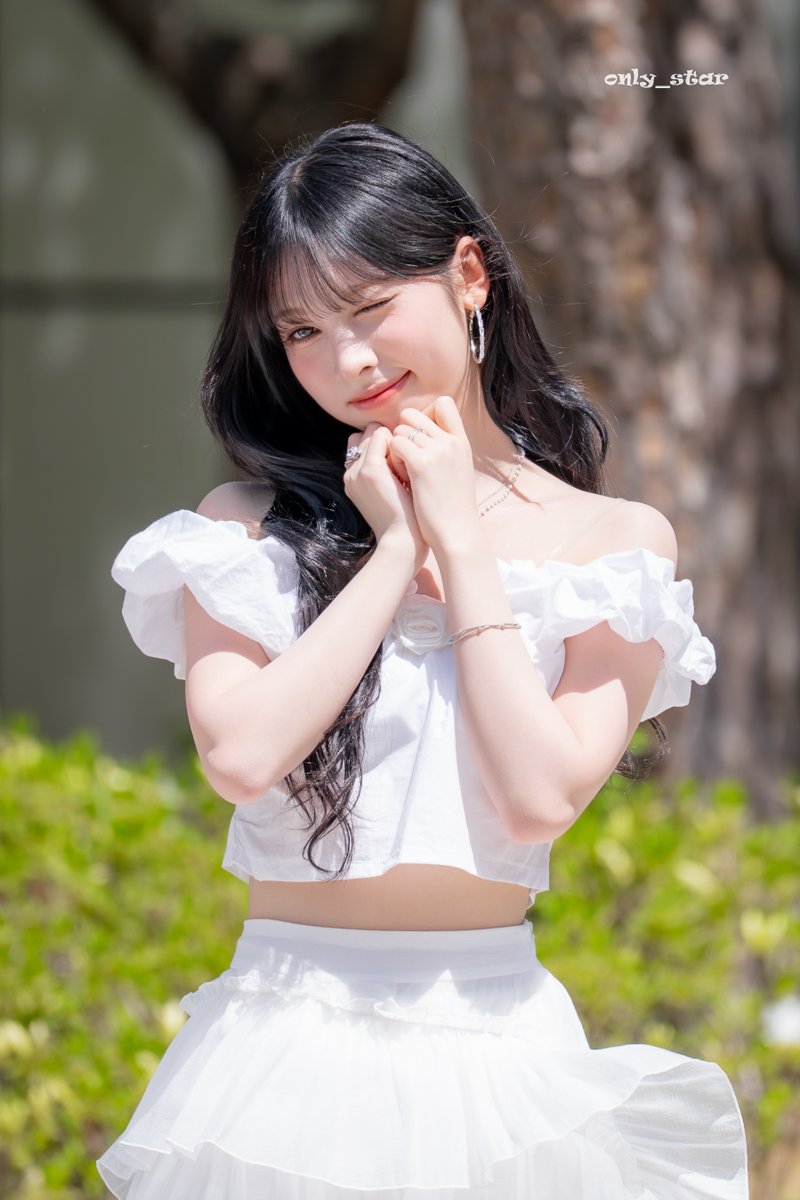 only_star___'s tweet photo. 260418
리센느 음중 미팬
메이 
#리센느 #RESCENE #메이 #MAY https://t.co/Yk6ntwruOG