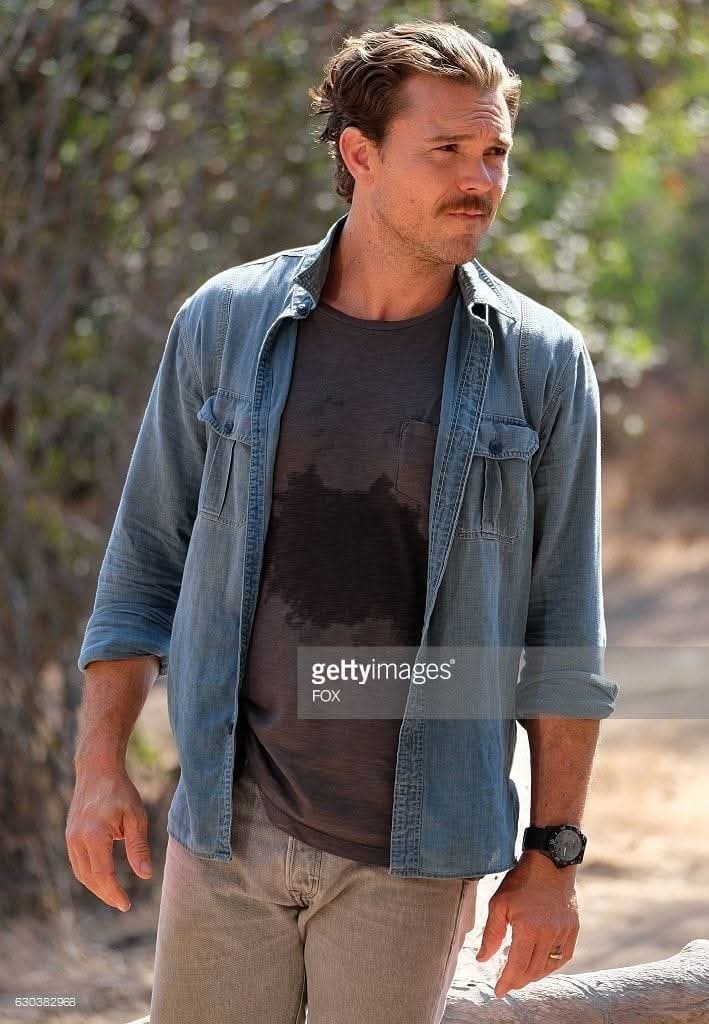 barbaravitali2's tweet image. Happy Birthday @ClayneCrawford April 20,1976 #AWalkToRemember #LethalWeapon #ClayneCrawford
