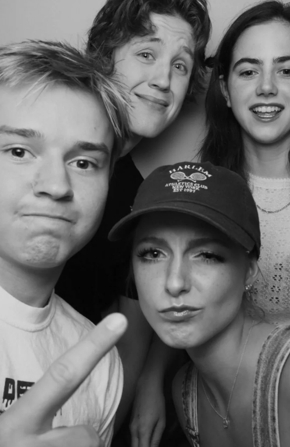 ✘ sushii tweet media