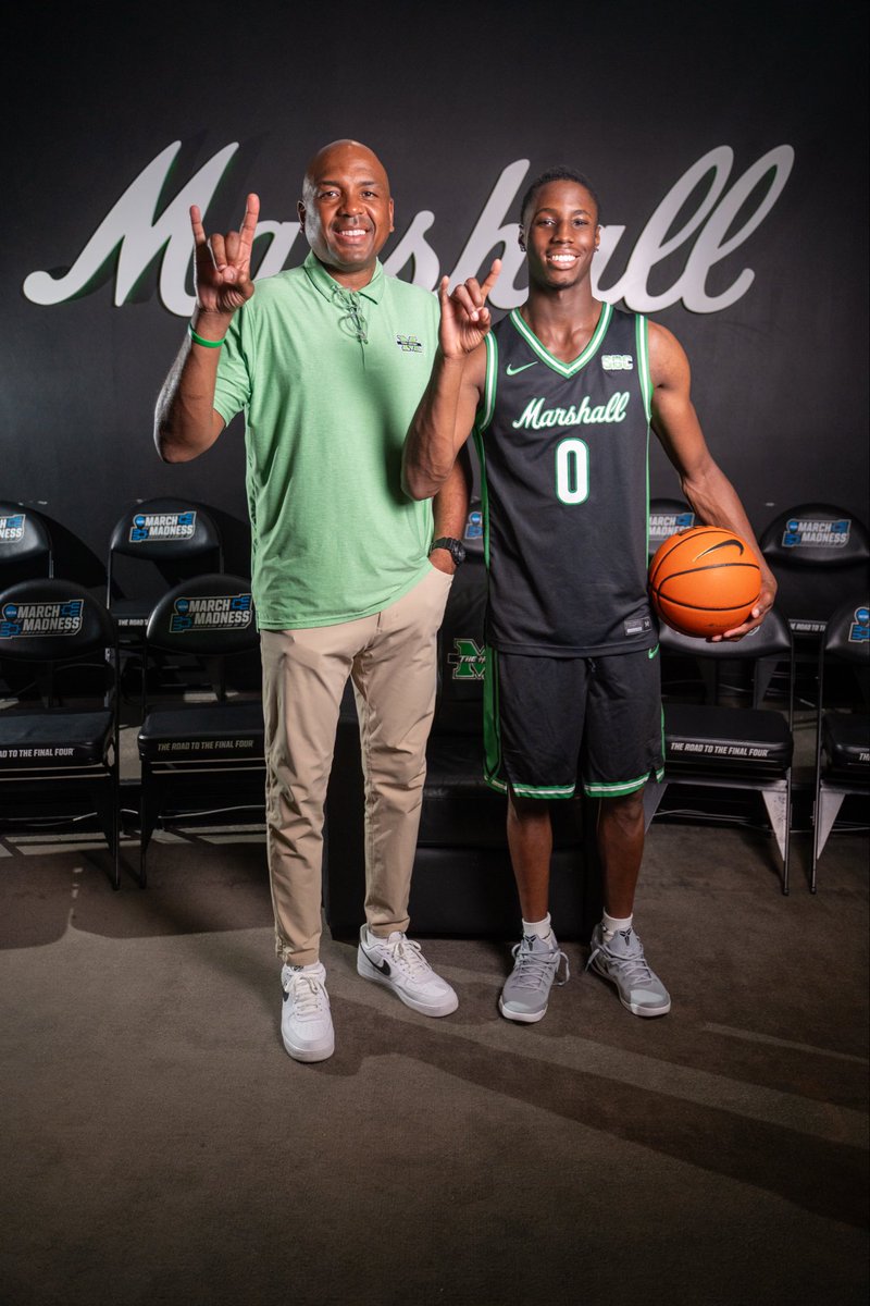 TrickyFaz's tweet photo. #Committed💚 @Coach_CJackson  #HerdUp #SBC https://t.co/vN4EMgBBge