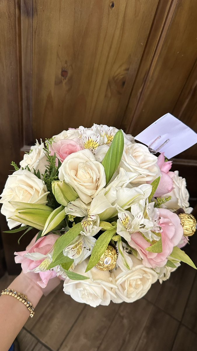 EMSH145's tweet photo. 🫰🏻🥰✨ https://t.co/CmsBj5ntJj