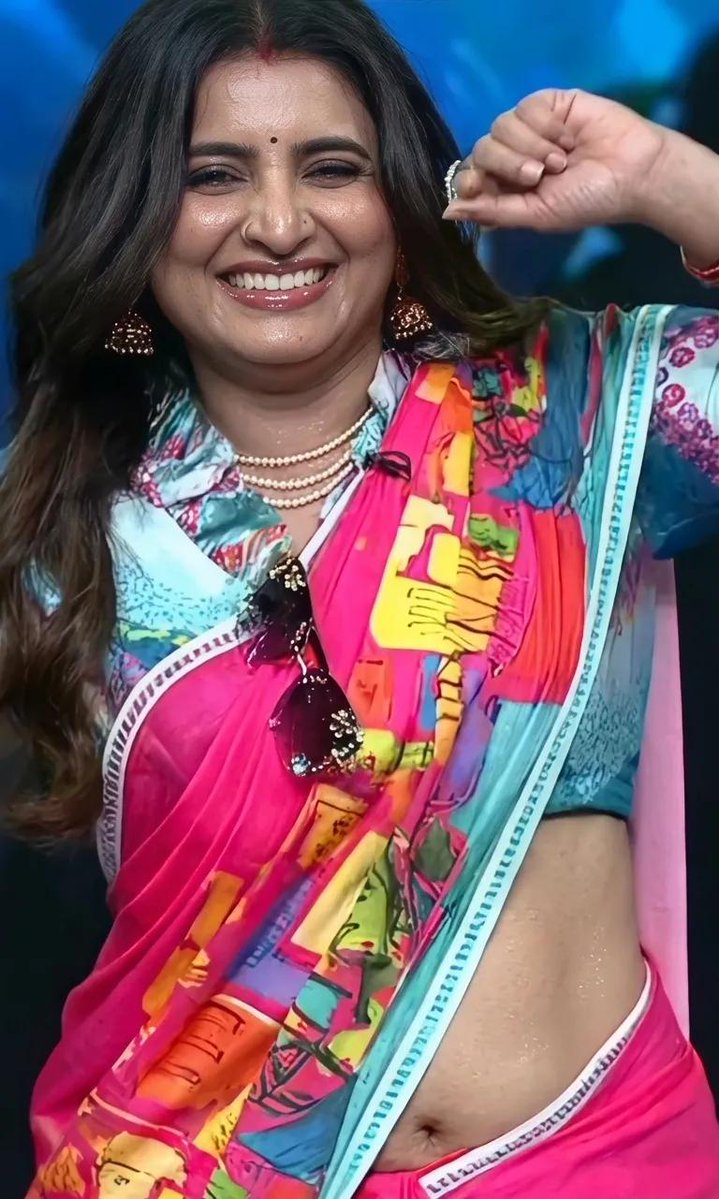 Mirnamenon slave(மிர்னா அடிமை நான்) tweet media