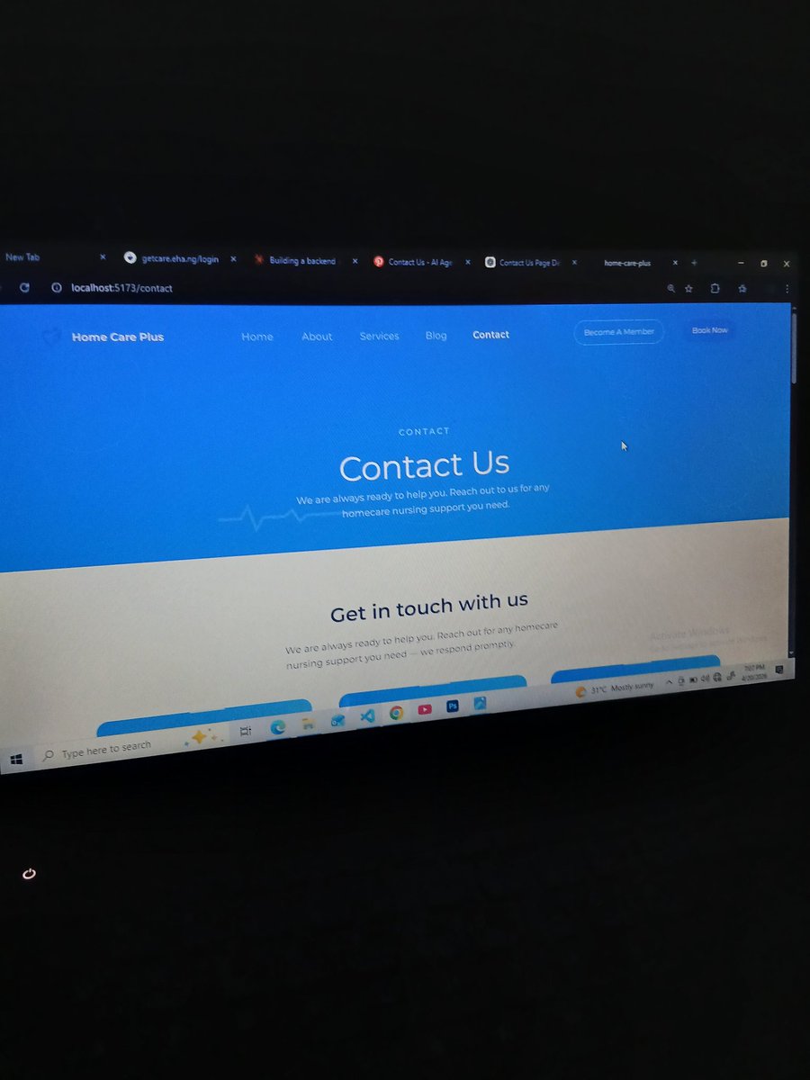harrygraphics__'s tweet image. Day 99 of #100DaysOfCodeAndDesigns with the Sarcastic Geeks Trybe
dusted the homecare nursing website i started, worked on 80% of the static pages. I want to integrate real auth system this time, my first attempt building a real auth system failed but imma get it right this time