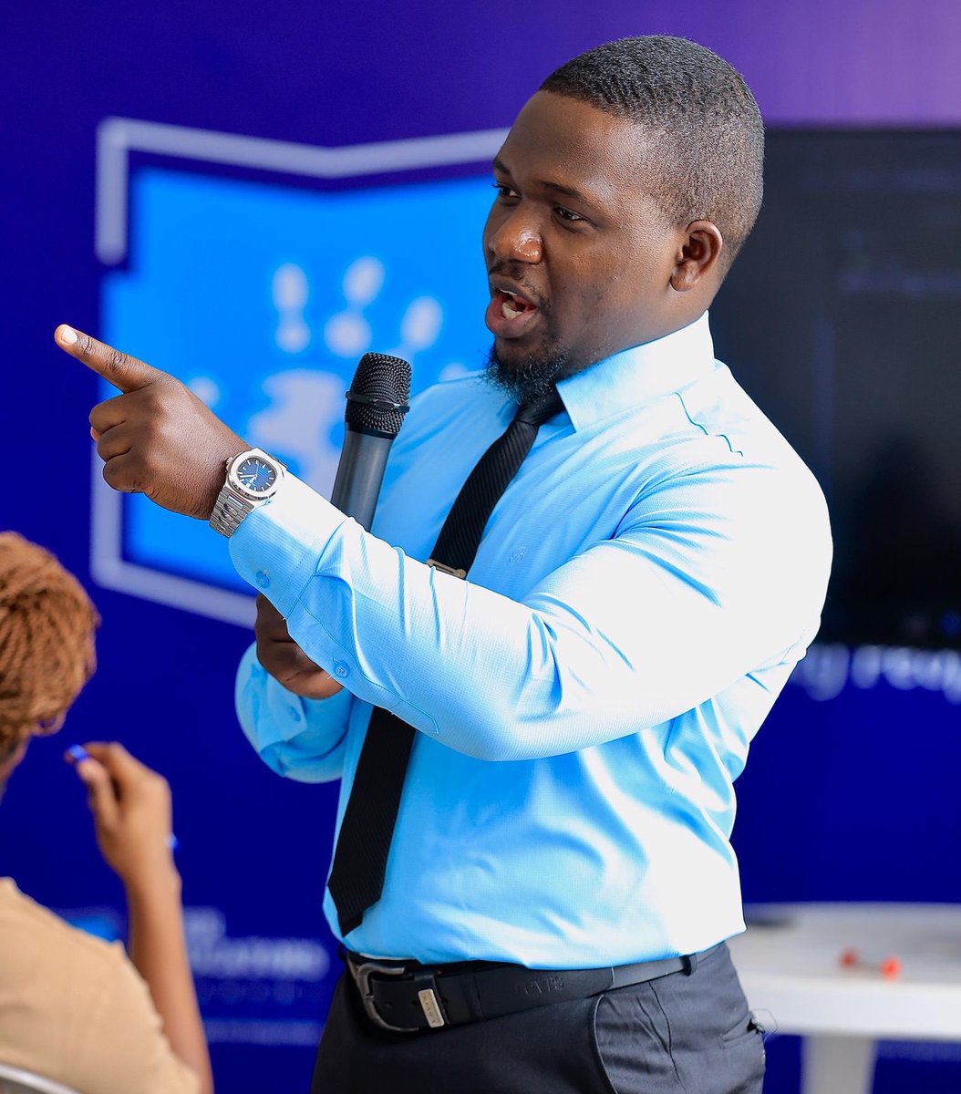 Steff Gariho tweet media