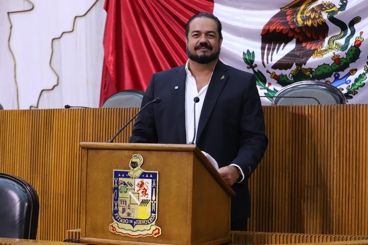 4poderinfo's tweet photo. Logra Ignacio Castellanos ambulancias para todos los municipios de Nuevo León

Nota completa:
https://t.co/sC74F6vidN

#NuevoLeón #4poder #IgnacioCastellanos https://t.co/fbC0AWSOdV