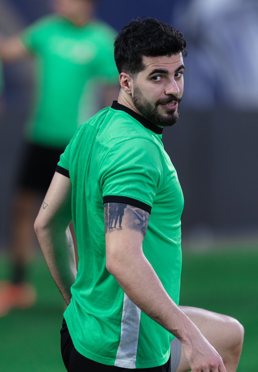 نادي شباب الأهلي tweet media