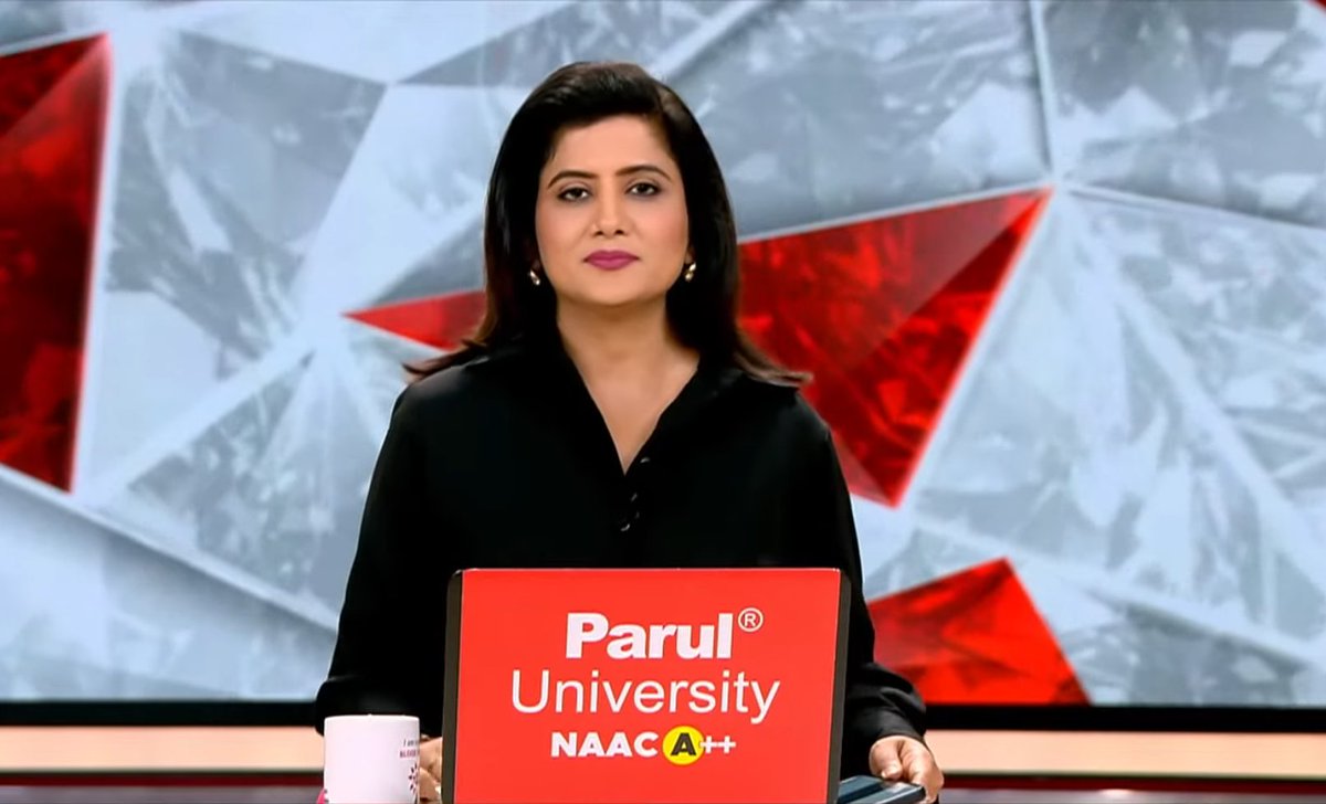 TARUNMI24's tweet image. #Monday
Pure elegance in black 🖤🖤🫰🏻🧿
#smiles #blackoutfit #anchorshoot #aajtak #9BajGaye #EkAurEkGyarah #lunchbreak #KhabreinAsardar #Khabardar #Shankhnaad #Vishesh #cutelooks😘 #lookoftheday #sweetsmile @nehabatham03 Didi ji😊🧿😊#prfect