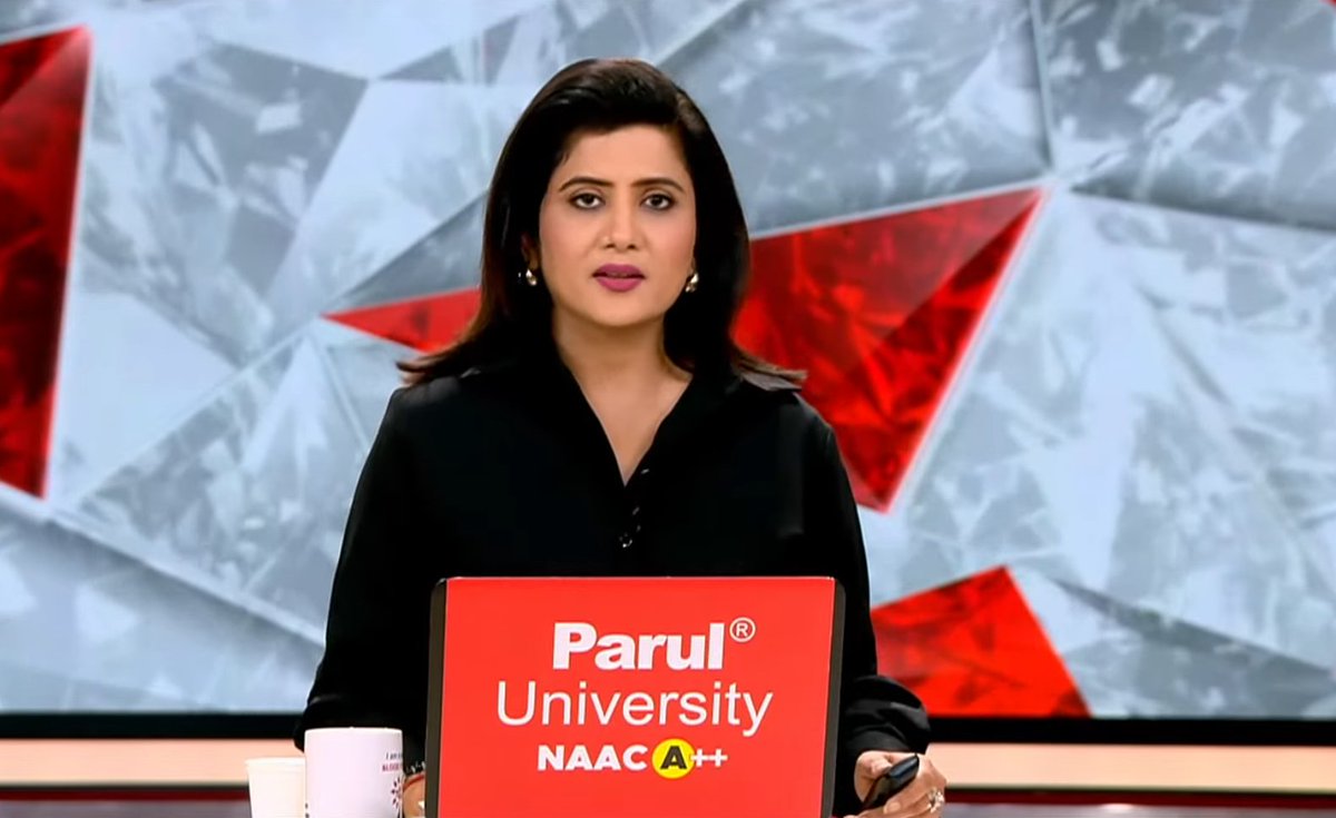 TARUNMI24's tweet image. #Monday
Pure elegance in black 🖤🖤🫰🏻🧿
#smiles #blackoutfit #anchorshoot #aajtak #9BajGaye #EkAurEkGyarah #lunchbreak #KhabreinAsardar #Khabardar #Shankhnaad #Vishesh #cutelooks😘 #lookoftheday #sweetsmile @nehabatham03 Didi ji😊🧿😊#prfect