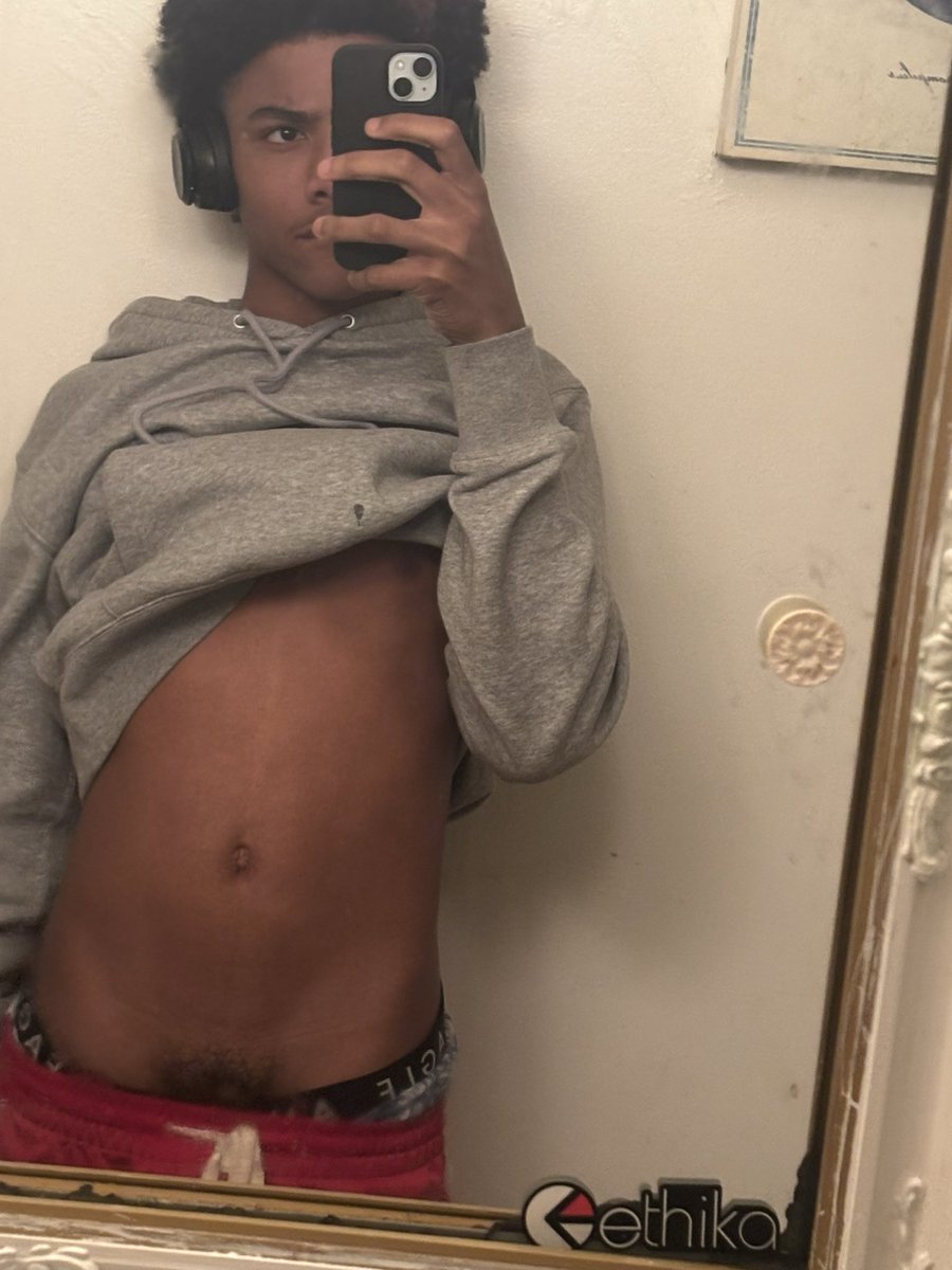 ScentedSlimes's tweet image. who hungry😉 #mlm