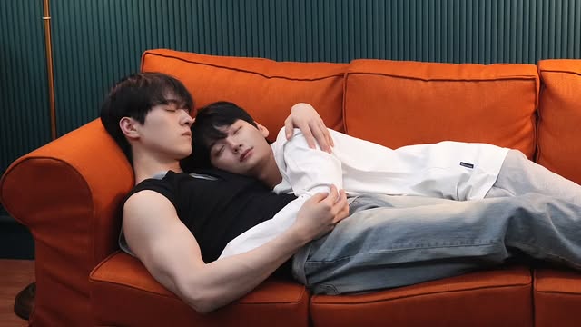 hyeoookk's tweet photo. #최재혁 #ChoiJaeHyeok
📷 IG photo_122627
w/#염민혁 #YeomMinHyeok

They finally posted the pics of their photoshoot!
#볼보이택틱스 #BallBoyTactics https://t.co/FsbOqvCYOz