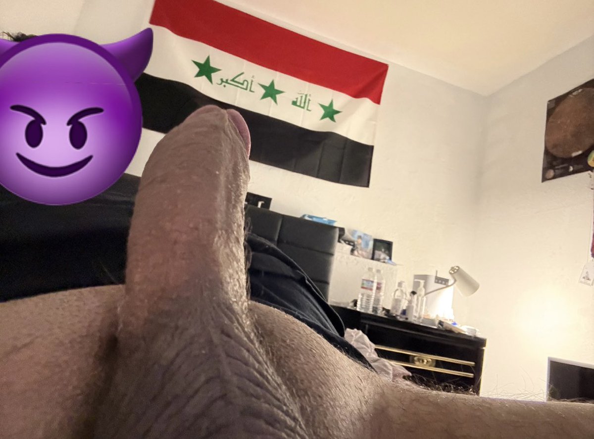 brown_alpha15's tweet photo. The blunt | The cock 

Happy 420 #happy420 https://t.co/gRw1EnxBLq