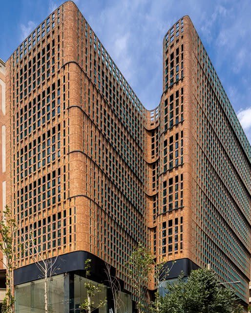 archistar1's tweet photo. Iranian brick work  
The Hitra Office and Commercial Building
Teheran 🇮🇷
#archtecture https://t.co/CuAJajUIHc