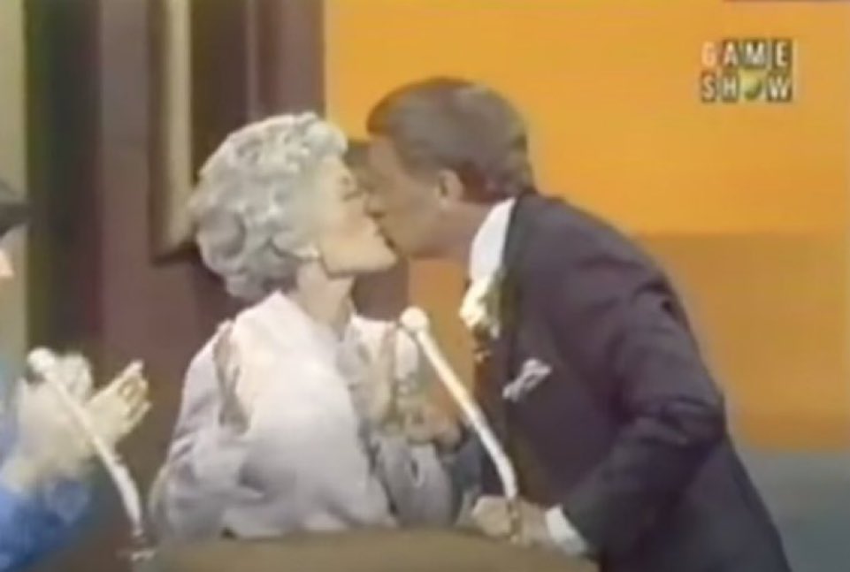 Miles Commodore tweet media