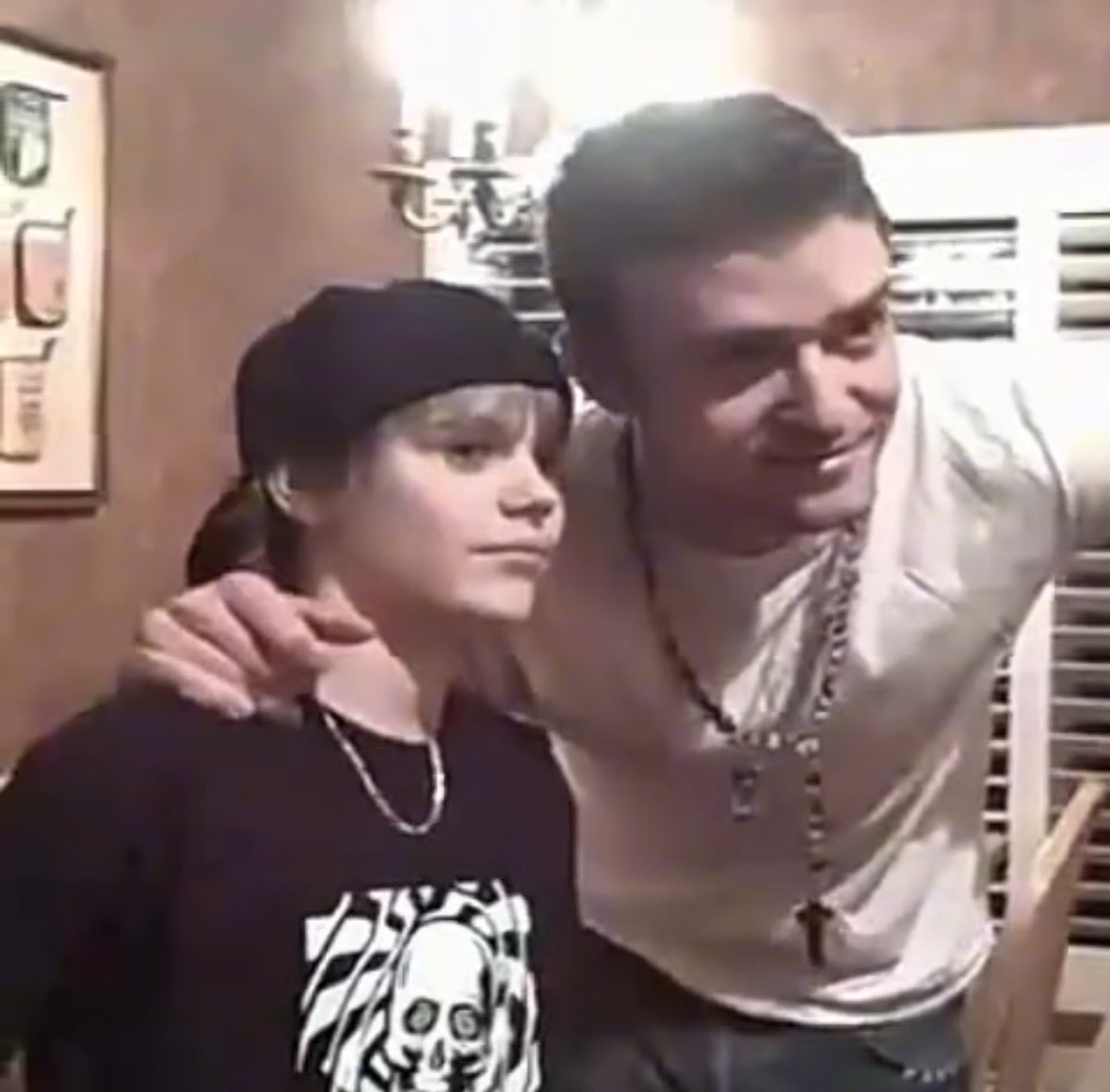 Info Bieber Brasil tweet media