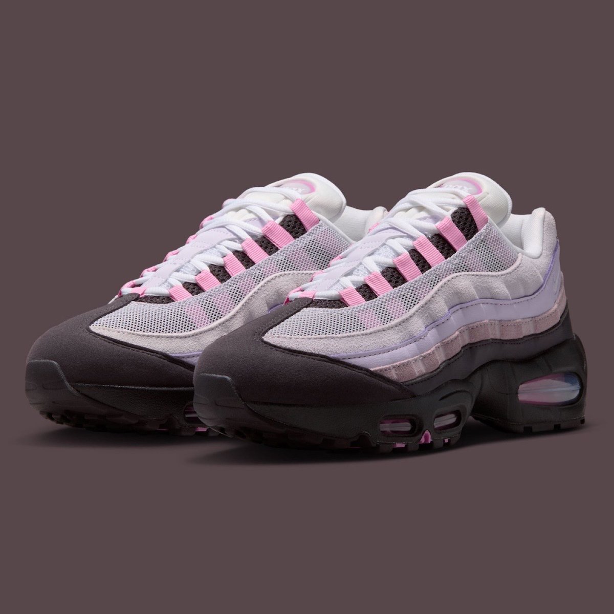 JustFreshKicks tweet media