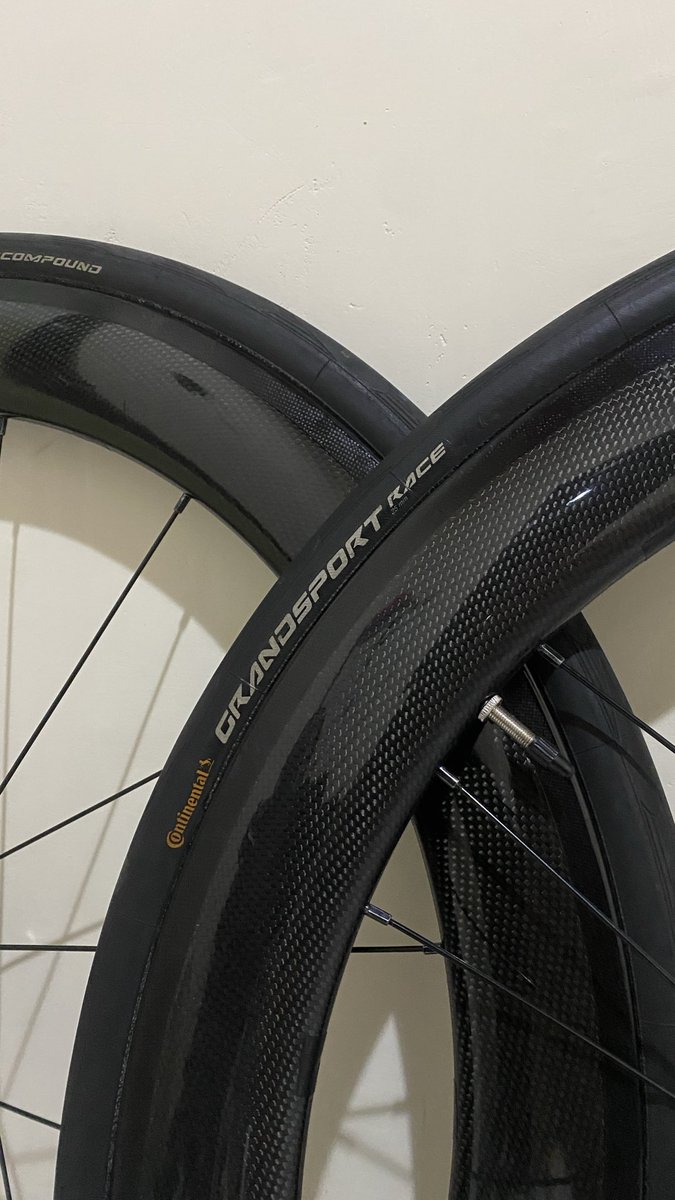 kucingbasa48283's tweet image. Rims ztto 6cm 32/32
Hub ardently 32/32
Custome spoke 16/24 stainles
Ban continental grandsport 700x25
Ban dalam delitire 700 25-28 8cm
Ga nego dapet cogset ardently
Lok jogja
Rekber bisa
#fnfjb #fixedgear
