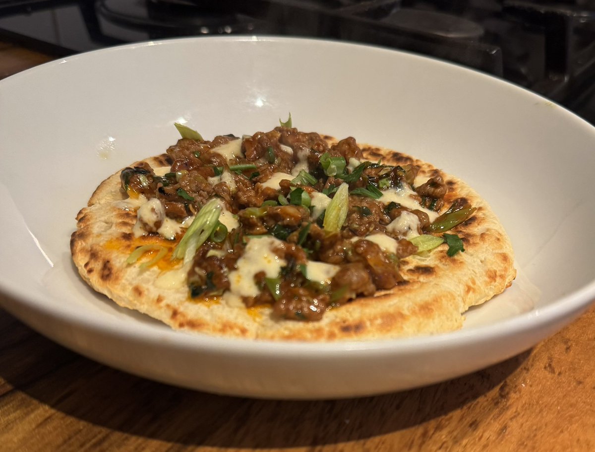 cookingphotos's tweet image. Lamb flat bread 
#Foodie #recipe #foodphotography