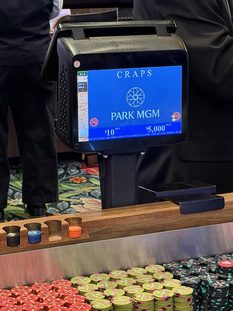 Vegas Vice tweet media