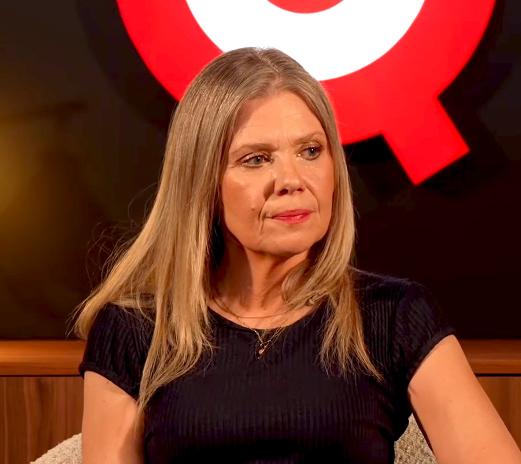 LibreQg's tweet image. 🔴 "Cela fait 20 ans que #Macron défend sans interruption le pouvoir de la finance en France !"

Marc Joly, Christian Savestre et @alancelin sont en direct sur QG

« Le système Macron : perversion et évaporation de millions » en live ➡️ youtube.com/live/YzcQJlMyg…