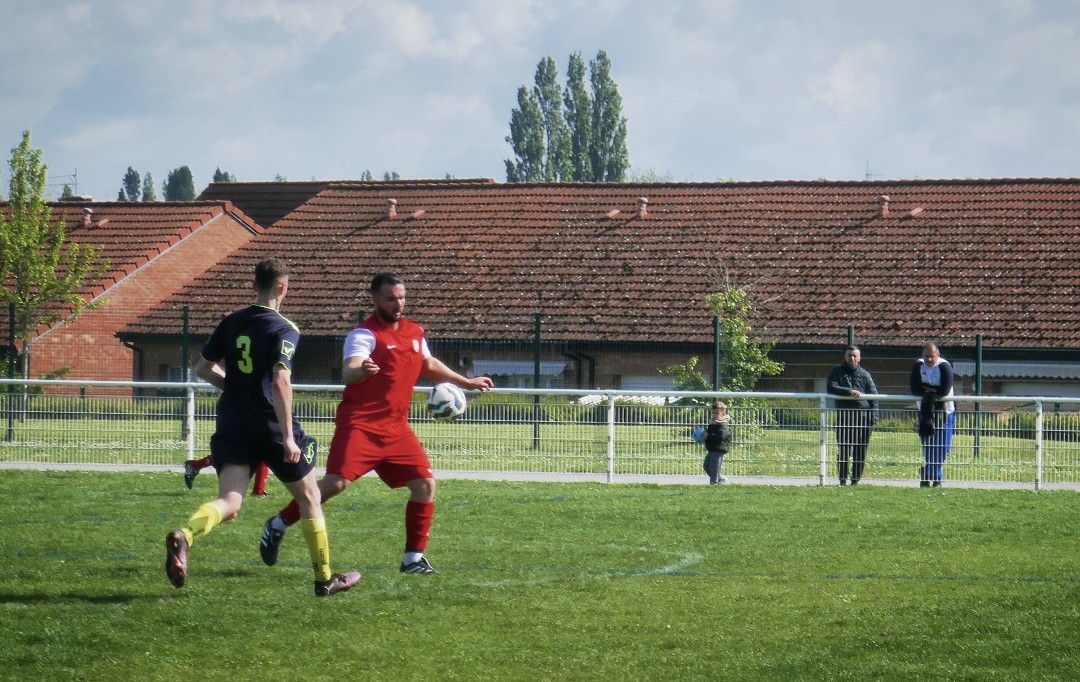 De_Dwarslat's tweet image. ⚽️ Hérin Aubry CLE
🆚️ US Escaudain Denain
🏟 Stade Alain Dejardin
📅 19-4-2026
🗒 Plan B pakte goed uit. ✅️
#groundhopping #herin #hainaut