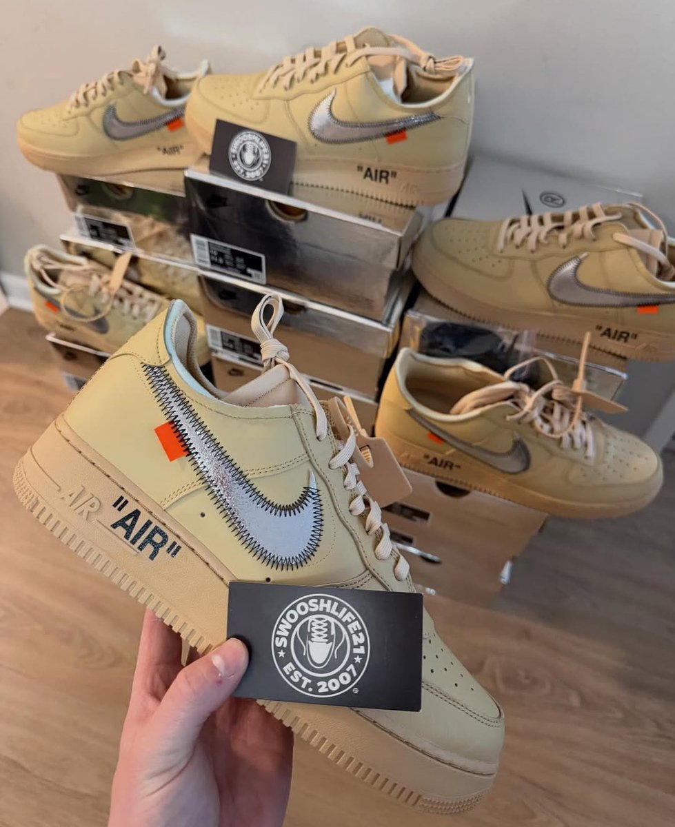 JustFreshKicks tweet media
