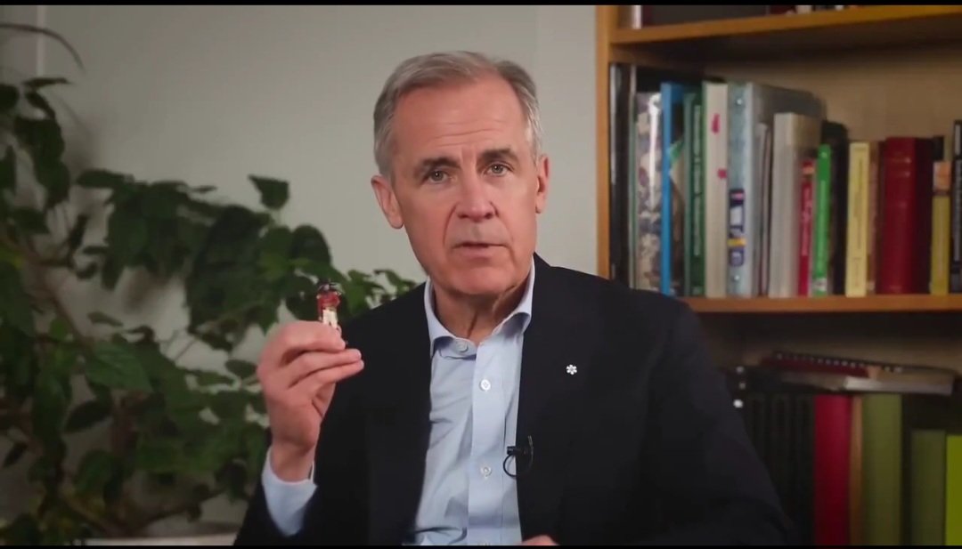 RosieRocks28's tweet image. Here's Mark Carney's strategy for getting $1 trillion in new investment for Canada. 
Get 0 trade deals, blow up the the biggest trading relationship Canada has and play with toy soldiers from the war of 1812.
We're so cooked!