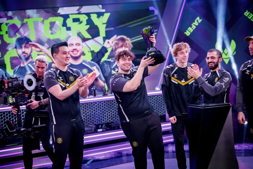 nioor 🫀 tweet media