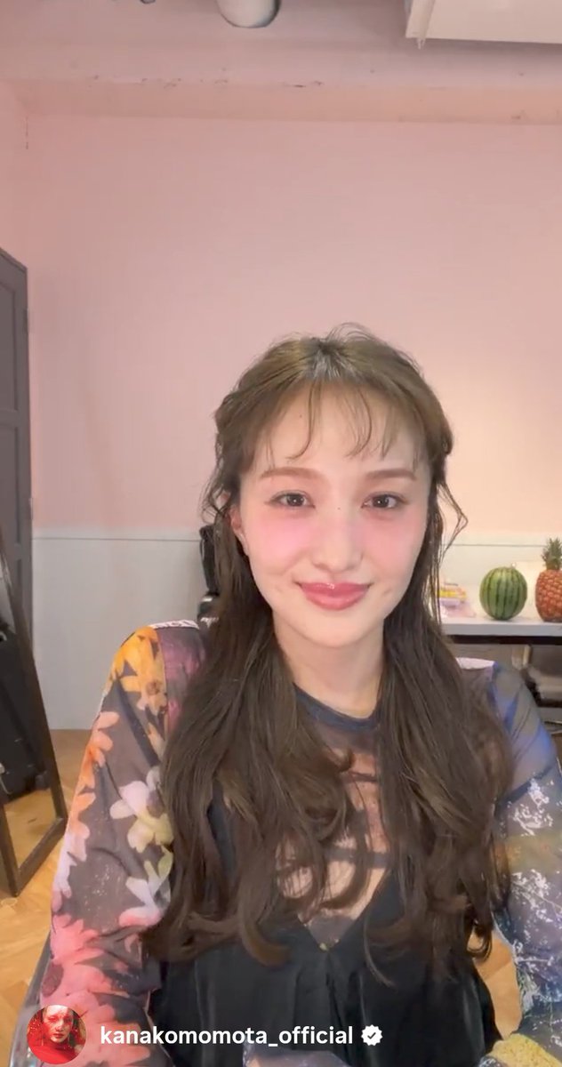 nina_momotakagi's tweet image. おはようございます❤️💜💛💗
本日早番通し仕事😅
とりあえず頑張ります😊
明日は休み🥰　シフト変更は明後日以降になるらしいし🤔　急遽月末休み欲しいと言う同僚いて調整すると言ってたし😓　キツくなるかな💦　
今日はビタミンB❤️とシオン💜
#ももクロ
#高城れに
#百田夏菜子