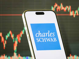 HustleNest's tweet image. SCHD ETF investors reap thrilling 12.5% yield on cost! 🚀📈 Check your potential gains with this link: amzn.to/430Zclr. #InvestmentSuccess #PassiveIncome