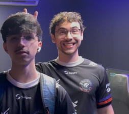 FLUXO curty tweet media