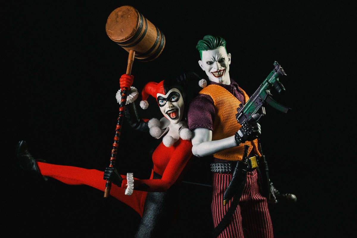 _ghostmayer's tweet image. “Call me crazy, but I think you’re crazy.”
•
•
•
#joker #harleyquinn #mezcotoyz #mezcoone12collective #toyphotography