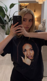 LilTaysFan's tweet photo. Our Queen, Lil Tay https://t.co/SztsApINi8