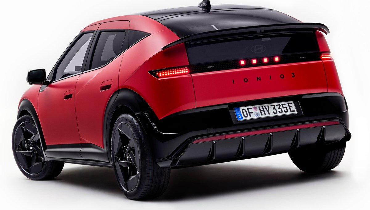 otometre1's tweet image. Yeni Hyundai IONIQ 3, Milano Tasarım Haftası’nda Tanıtıldı otometre.com/2026/04/yeni-h… #yeni #yenilik #yerli #Hyundai #Ioniq #ioniq3 #hyundaiioniq #TR #Milano #Milan #tasarım #tanıtım #tanıtıldı #oto #auto #avto #car #araba #araç #ev #bev #elektrikli #Kocaeli #izmit #Korea #çekici