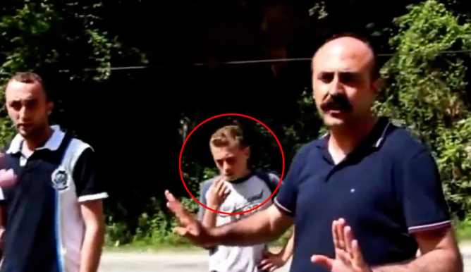 GKarafazli's tweet image. Barış Alper Yılmaz’ın Babası Yüksel Ylmaz’ın HES Karşıtı Eylemine Destek Vermesi Kamuoyunda Taktir Topladı kuzeyteve.com/baris-alper-yi… #baba #bariş yılmaz #destek verdi #eylem #futbolcu #Galatasaray #hes #ikizdere #kamuoyu #komesun suyu #yüksel yılmaz #Spor