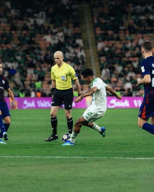 Flash_back tweet media