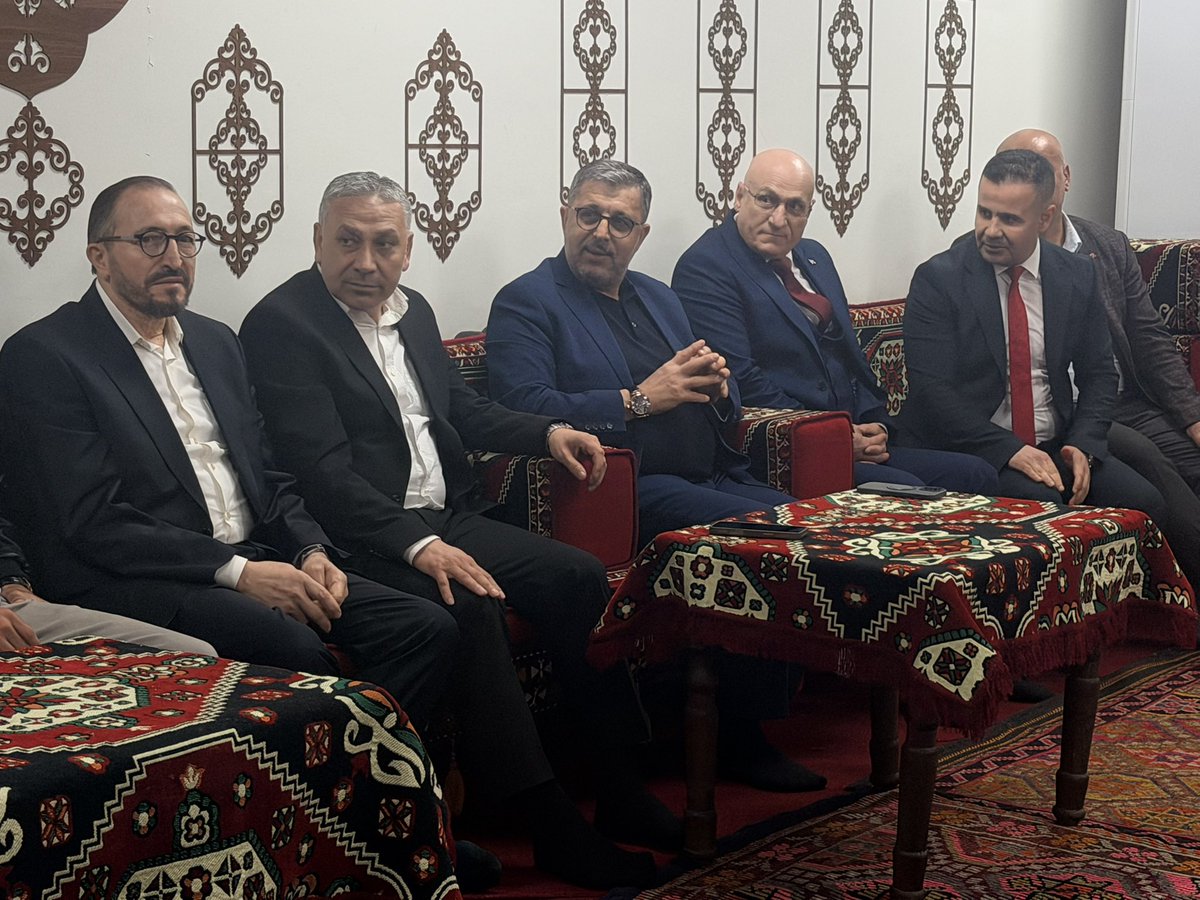 ADIYAMANEDP's tweet photo. Eğitime Destek Platformu Dönem Başkanımız Abdulkadir Kurt; Gençlik ve Spor Bakanlığı Müşaviri Ömer Faruk Terzi ve Adıyaman Gençlik ve Spor İl Müdürü Hüseyin Elüstü ile birlikte, Adıyaman’daki gençlik liderleri ve topluluk başkanlarıyla bir araya geldi. https://t.co/pwgnQjWVpe