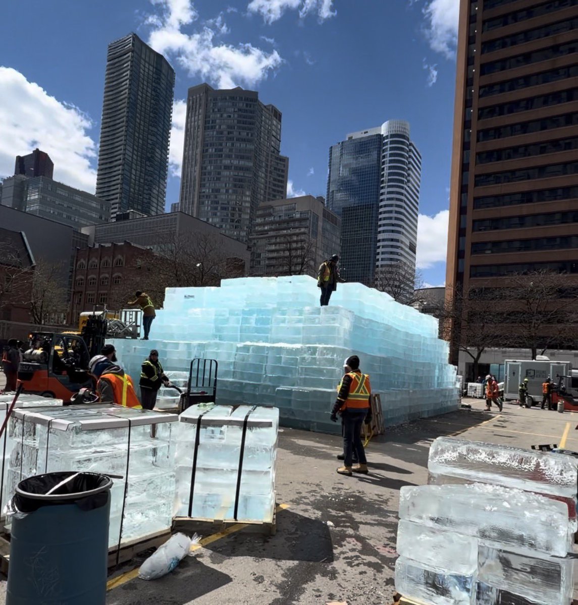 Pop Base tweet media