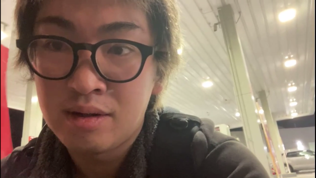 apj74565's tweet photo. ししくが17歳未成年であること認めたぞ / ニコ生視聴中 https://t.co/coYQjvbRKU
お祭り会場
#ZNK #ぜんか #ニコ生 #ニコニコ生放送 #ニコニコ https://t.co/oeoeNNuik0