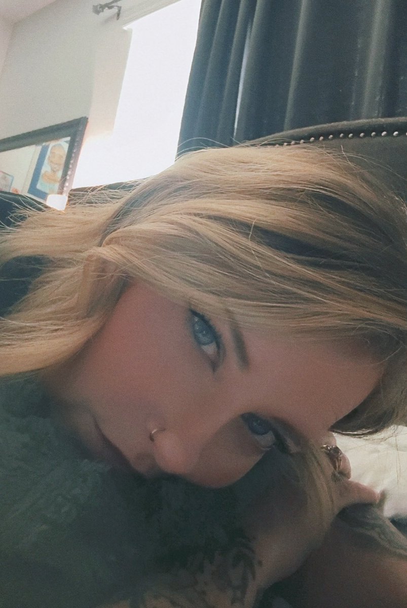 Congrats, you’ve been pre-approved for the Paypig Starter Pack. Terms: daily tributes, zero rewards.